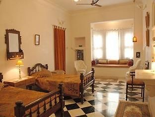Hotel Pahuna Haveli Udaipur Esterno foto